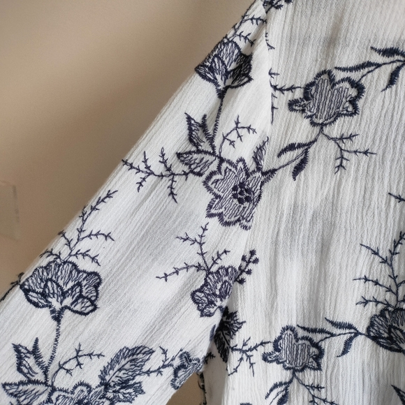 Navy and White Embroidered Bell Sleeve Blouse - Picture 17 of 17